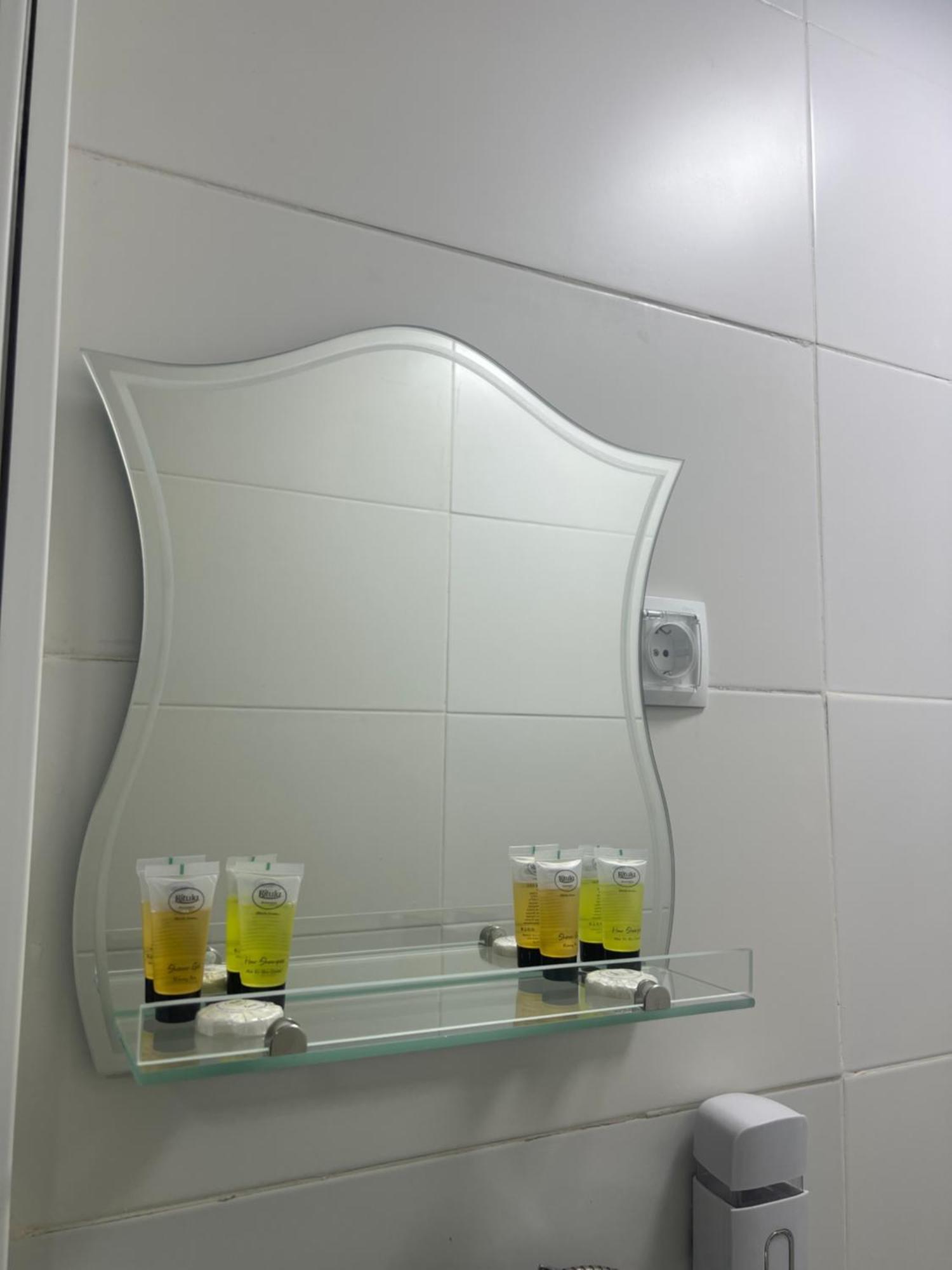 Tazo Apartment Тбилиси Екстериор снимка