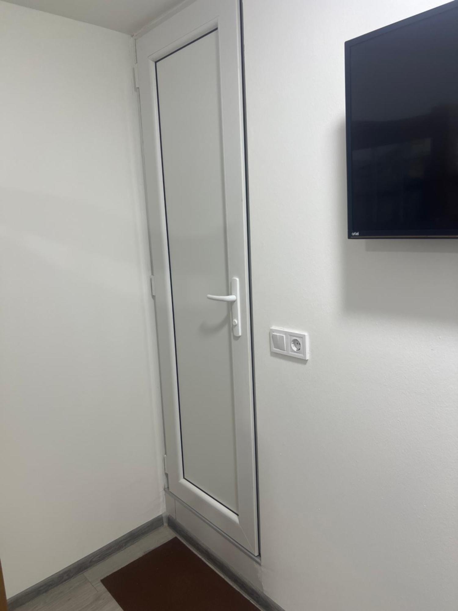 Tazo Apartment Тбилиси Екстериор снимка